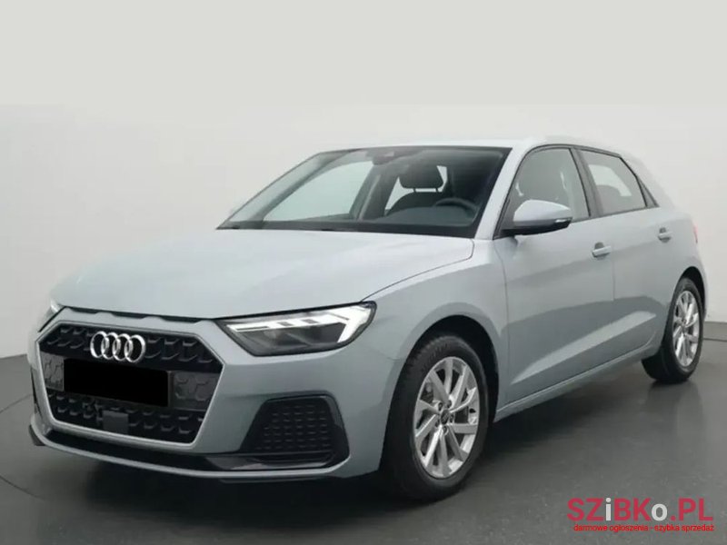 2024' Audi A1 30 Tfsi Advanced photo #2