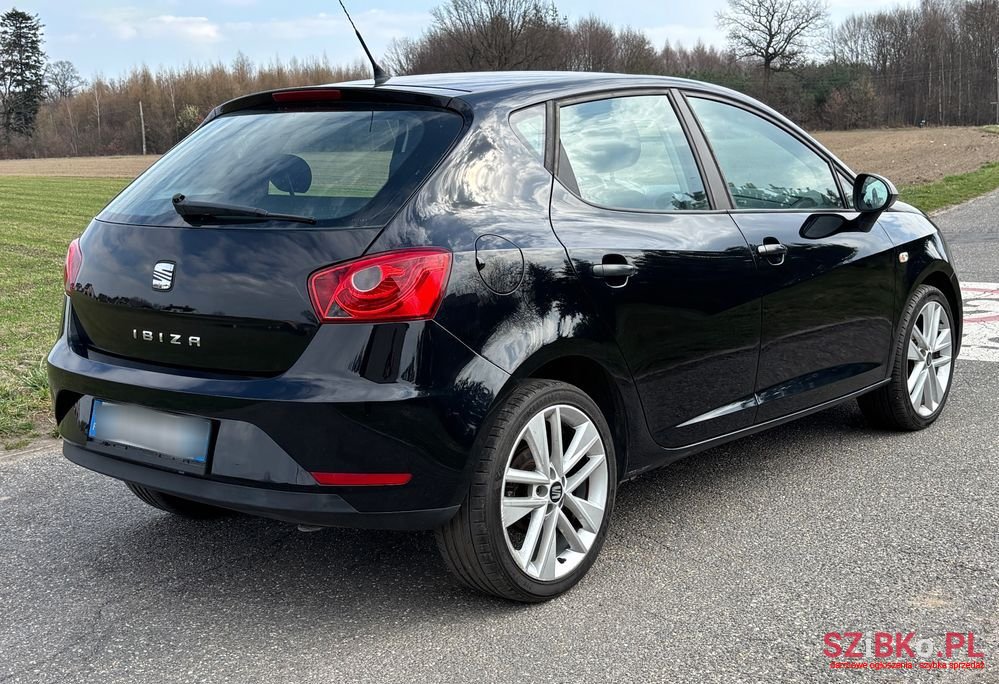 2013' SEAT Ibiza photo #6