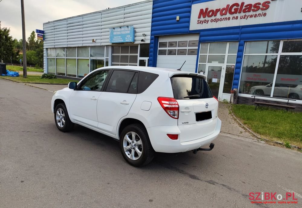 2011' Toyota RAV4 2.0 4X4 Life photo #5