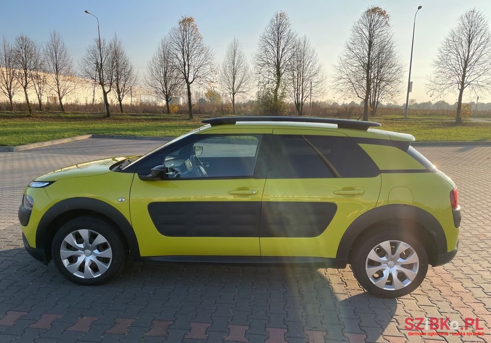 2015' Citroen C4 Cactus photo #4