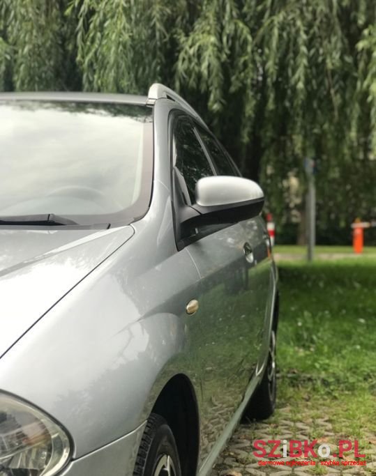 2006' Fiat Croma photo #5