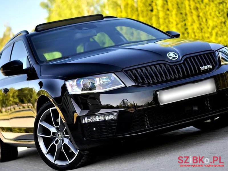 2017' Skoda Octavia 2.0 Tdi 4X4 Rs Dsg photo #1