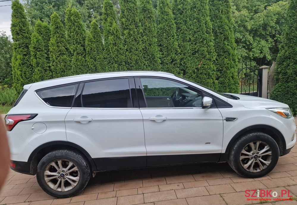 2016' Ford Kuga photo #3