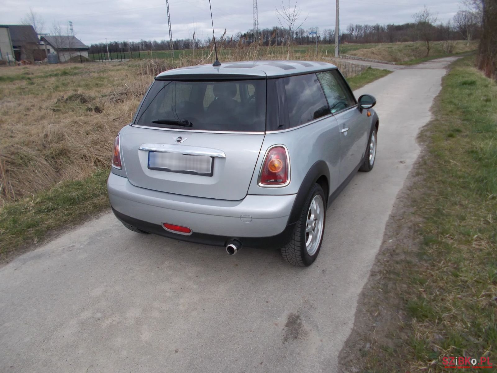 2009' MINI One photo #3