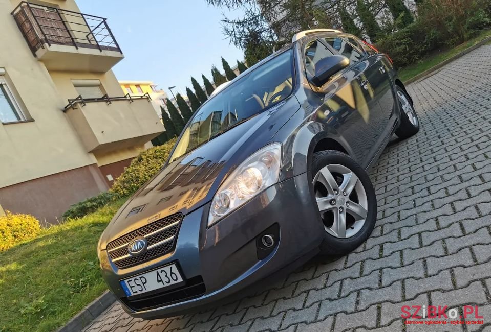 2007' Kia Ceed Sw photo #1