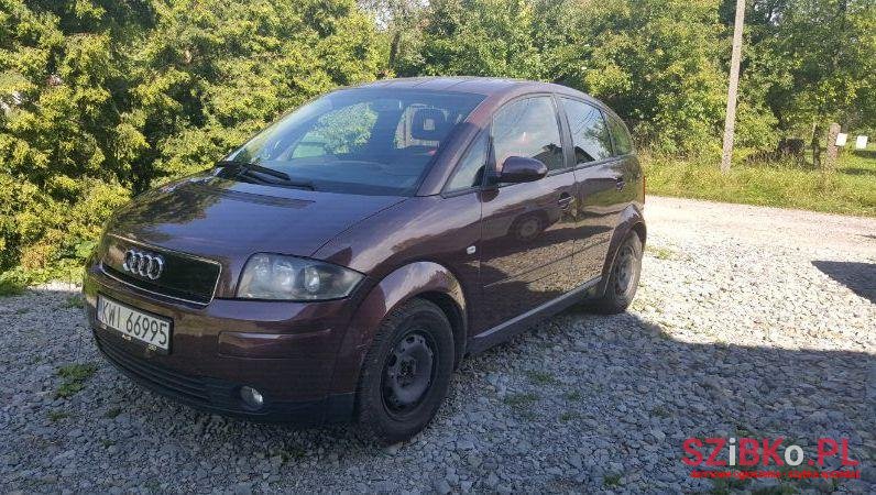 2002' Audi A2 photo #2