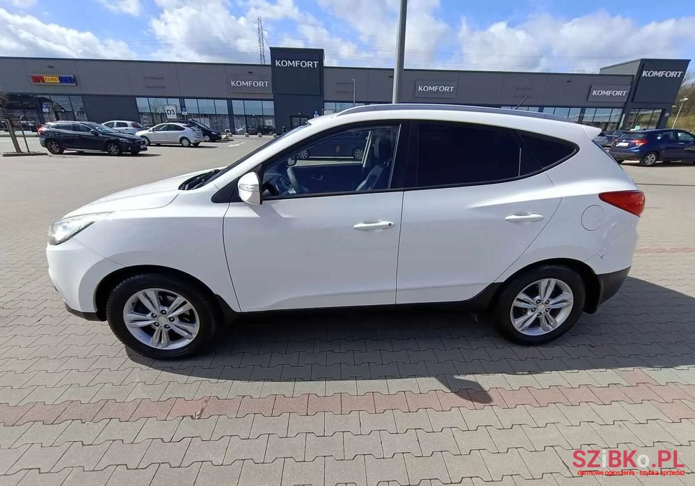 2012' Hyundai ix35 photo #6