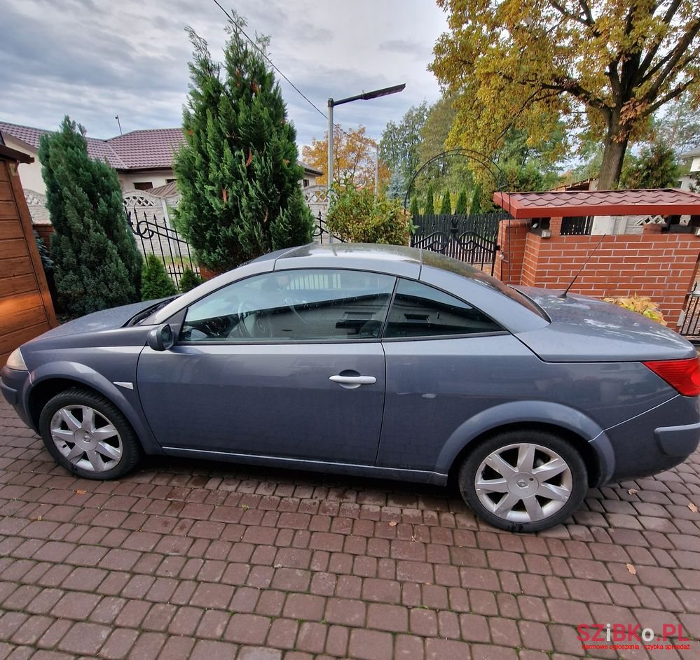 2006' Renault Megane photo #2