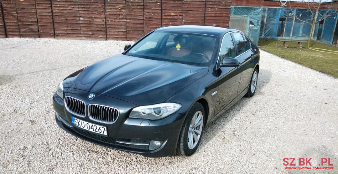 2011' BMW Seria 5 photo #1