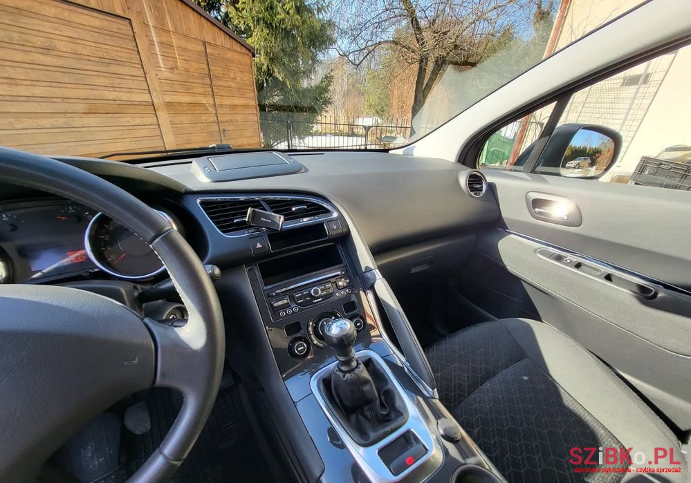 2014' Peugeot 3008 1.6 Hdi Style photo #6