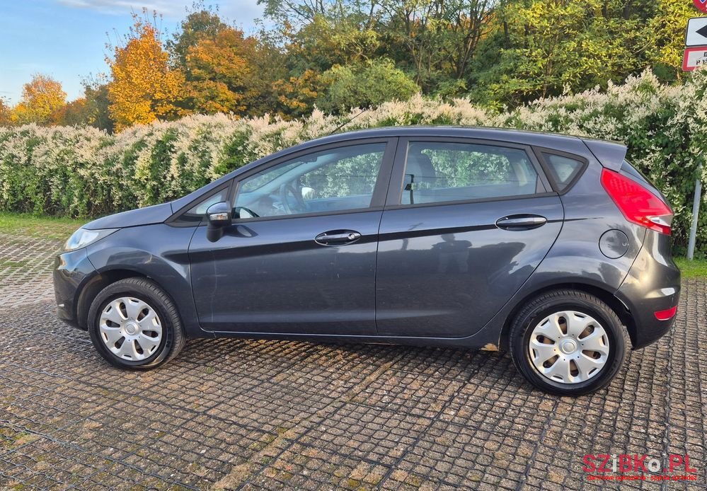 2010' Ford Fiesta 1.25 Trend Eu5 photo #2