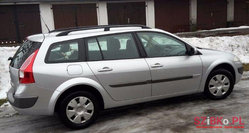 2006' Renault Megane photo #2