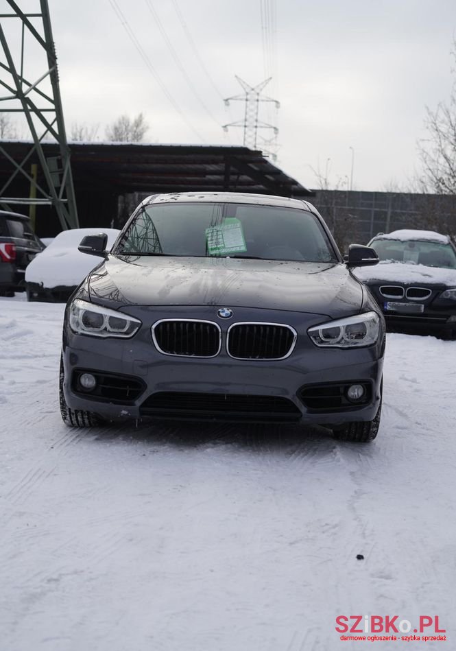 2016' BMW 1 Series 118D Sport Line photo #3