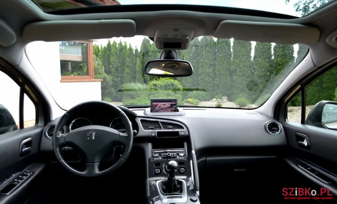 2008' Peugeot 3008 photo #3