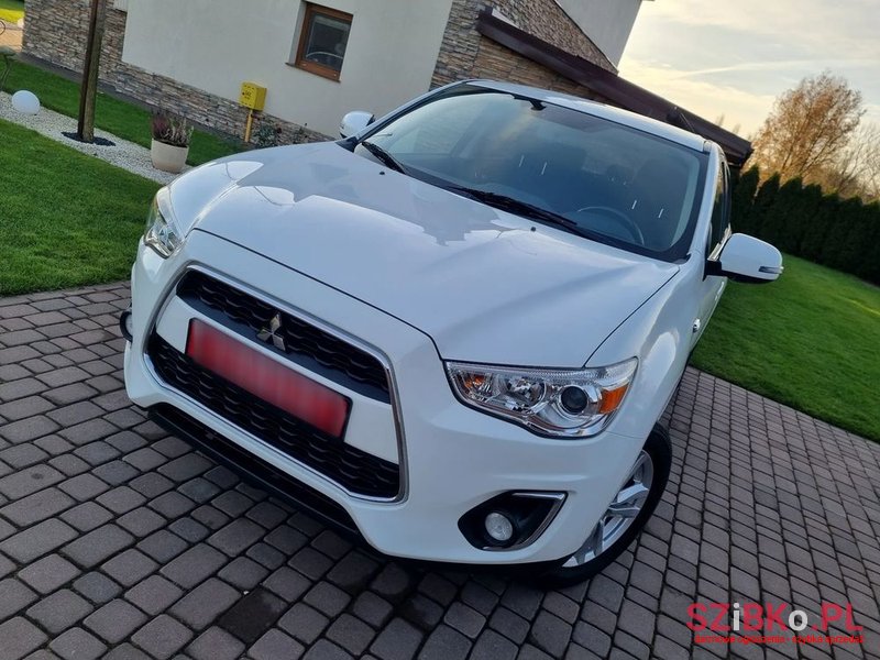 2013' Mitsubishi ASX photo #1