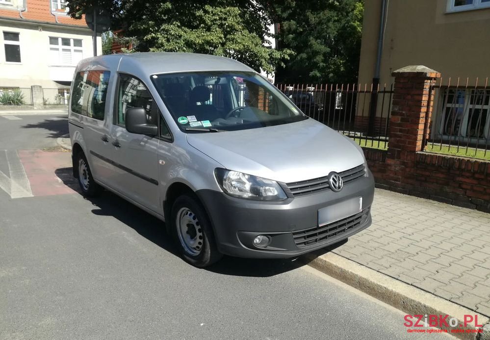2015' Volkswagen Caddy photo #4