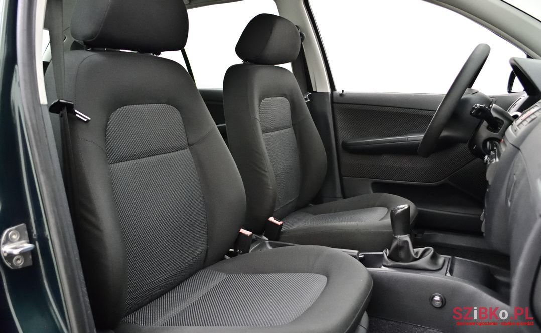 2005' Skoda Fabia photo #3