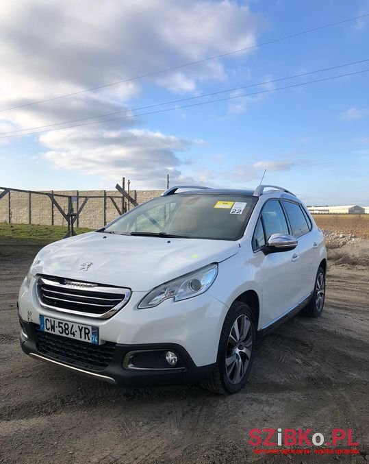 2013' Peugeot 2008 photo #1