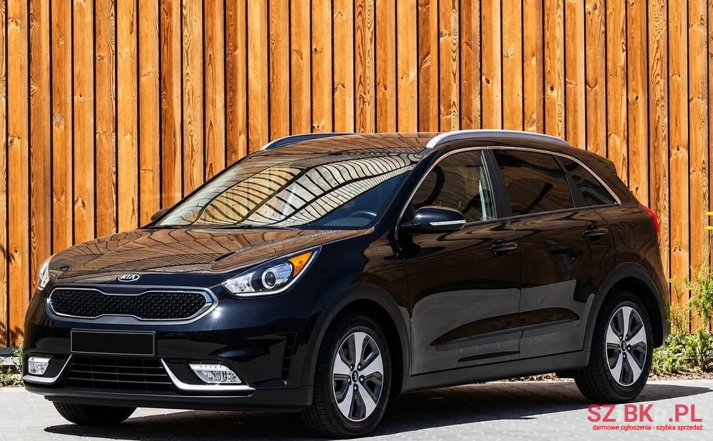 2019' Kia Niro photo #5