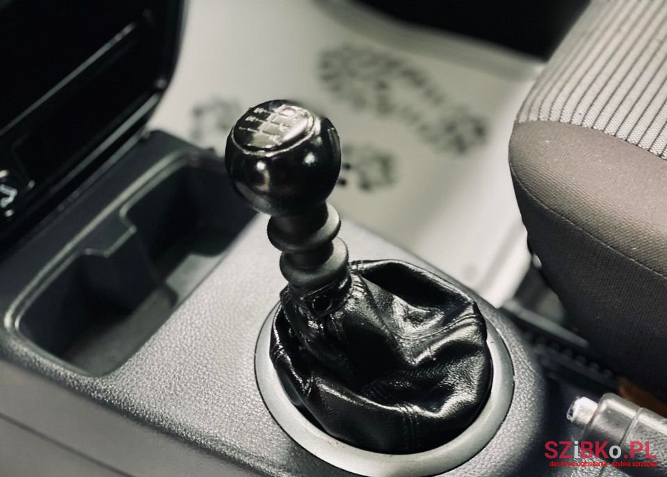 2007' Fiat Sedici photo #3