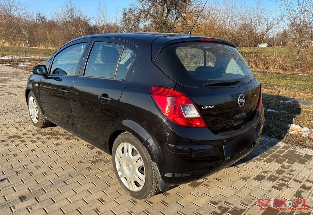 2011' Opel Corsa 1.4 16V Cosmo photo #4