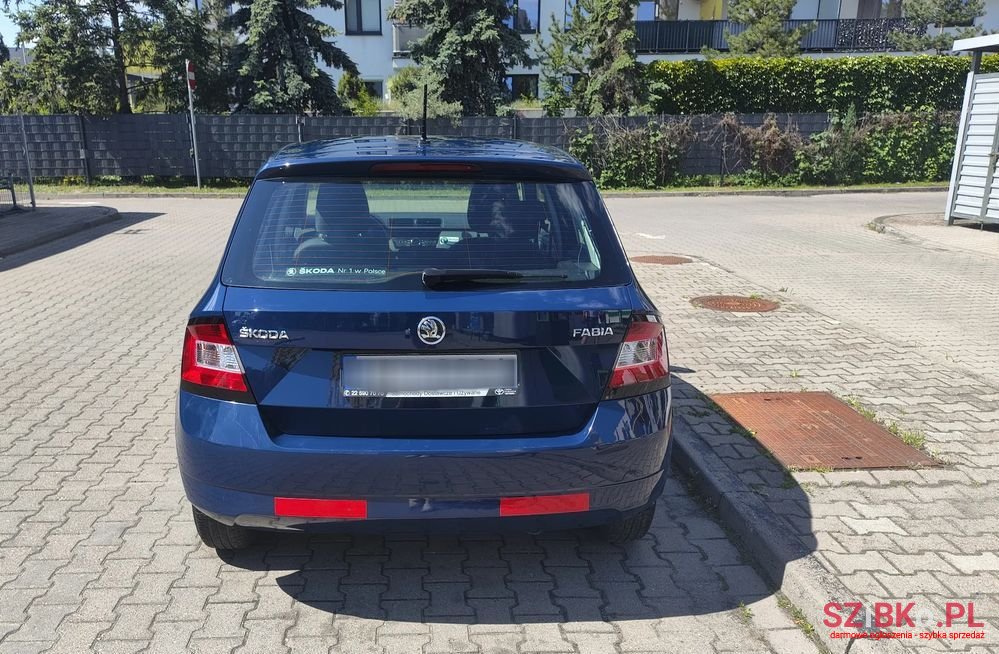 2017' Skoda Fabia 1.0 Active photo #6