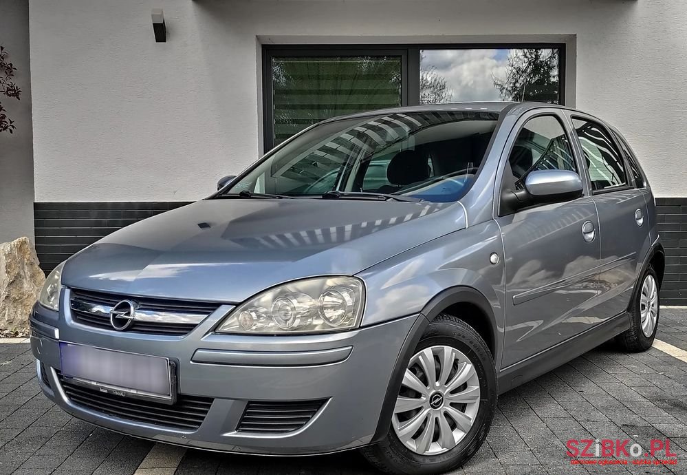 2005' Opel Corsa photo #1