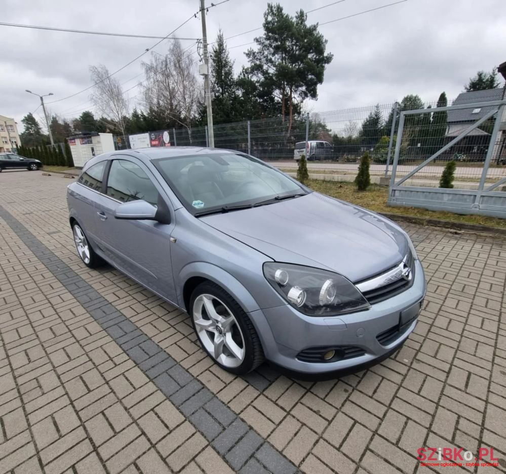 2006' Opel Astra Gtc 1.8 Sport photo #3