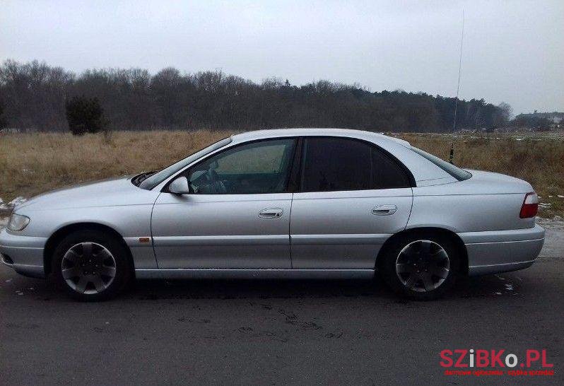 2000' Opel Omega photo #1