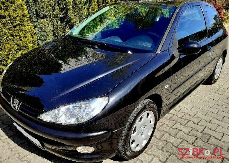 2005' Peugeot 206 photo #1