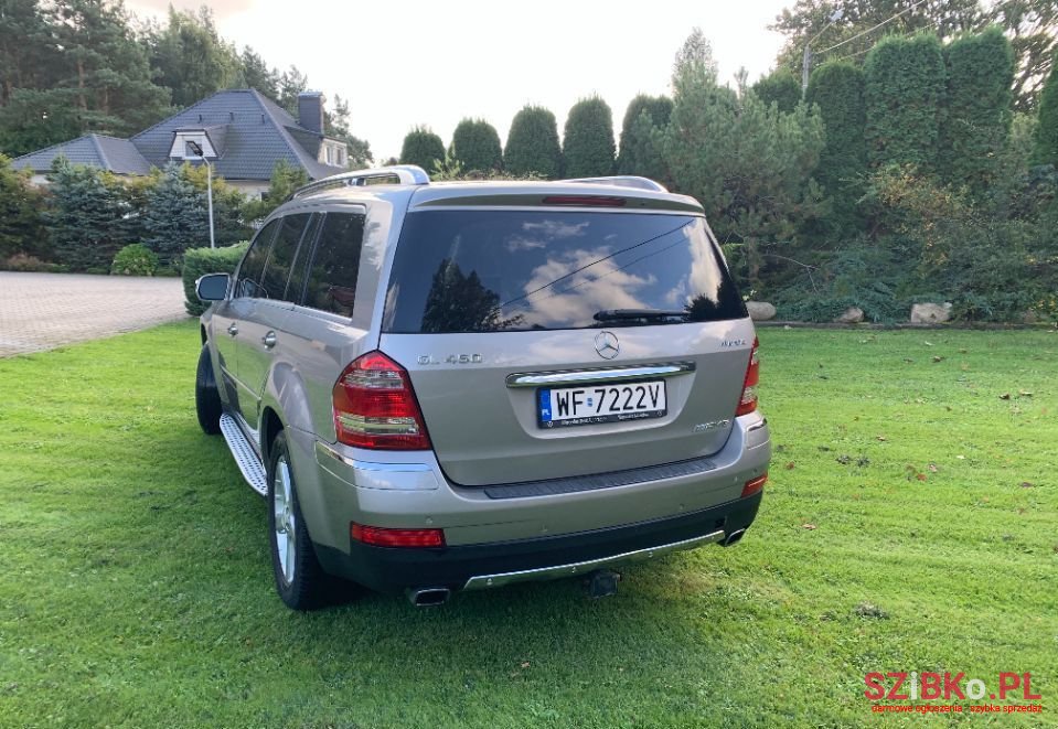 2009' Mercedes-Benz Gl photo #5