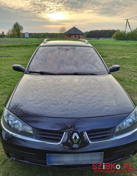 2006' Renault Laguna photo #2