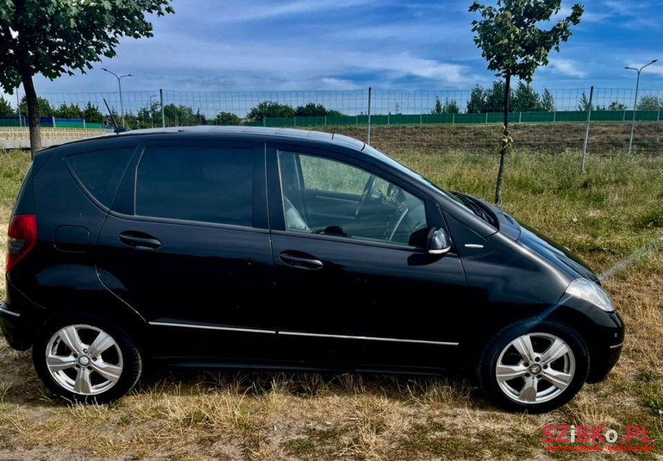 2009' Mercedes-Benz Klasa A photo #2