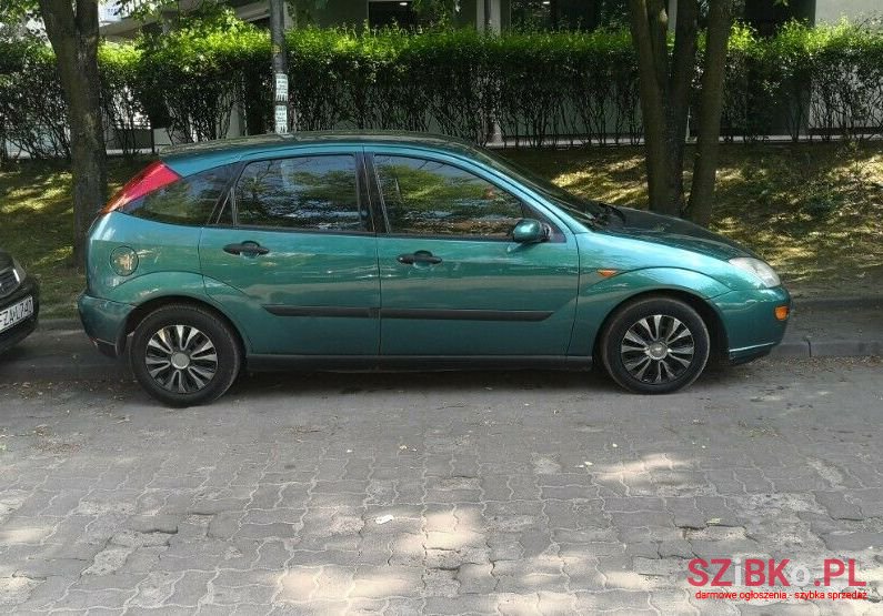 2000' Ford Focus photo #1