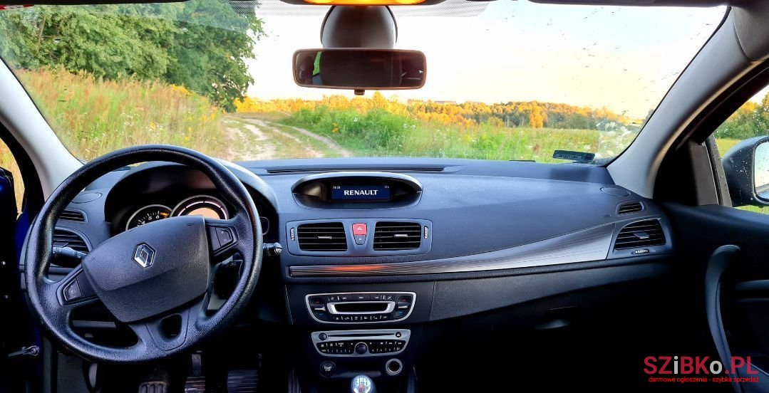 2009' Renault Megane photo #3