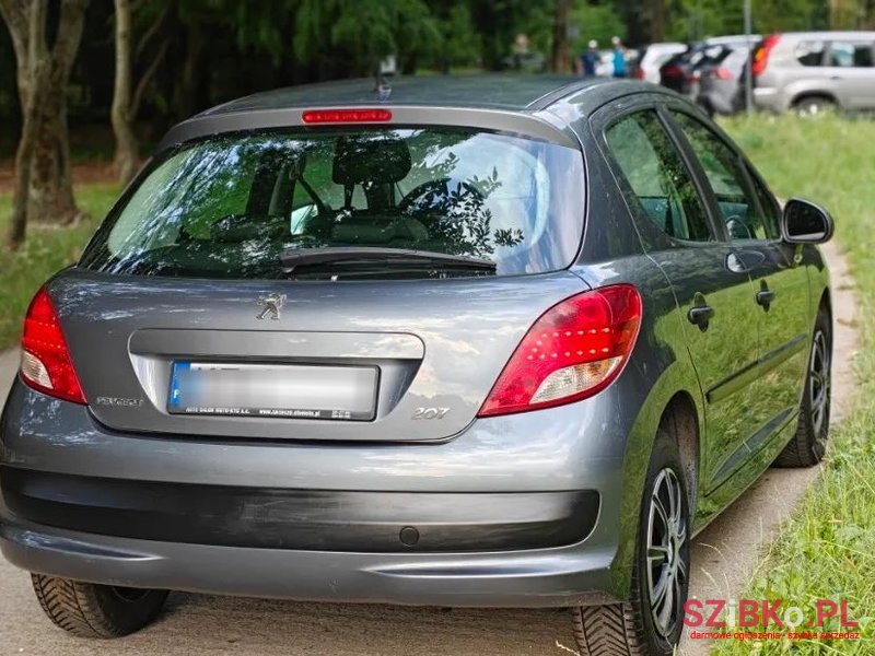 2011' Peugeot 207 1.4 Access photo #3