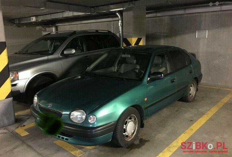 1998' Toyota Corolla photo #1