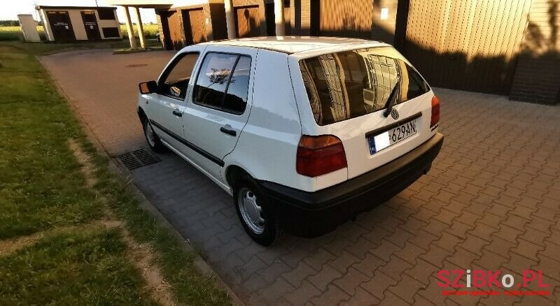 1993' Volkswagen Golf photo #5