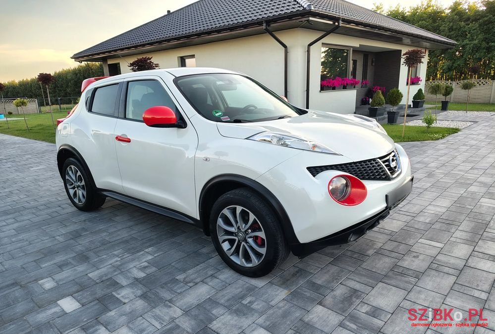 2014' Nissan Juke 1.6 Start/Stop Visia photo #2