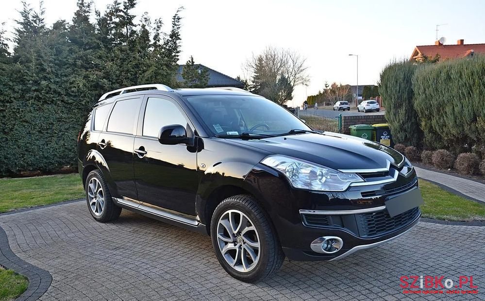 2009' Citroen C-Crosser 2.2 Hdi Exclusive photo #4