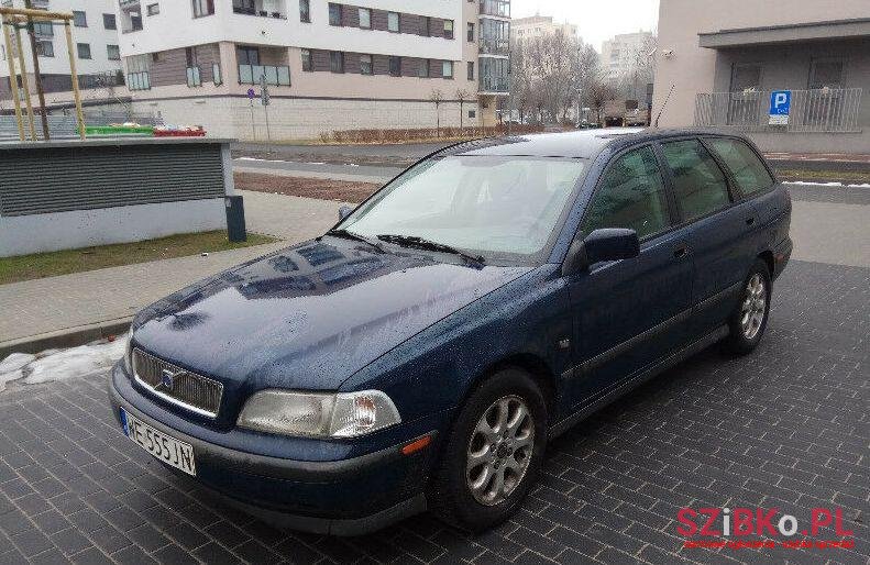 1998' Volvo V40 photo #1