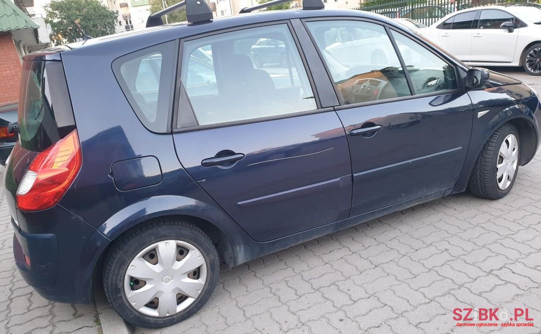 2007' Renault Scenic photo #4