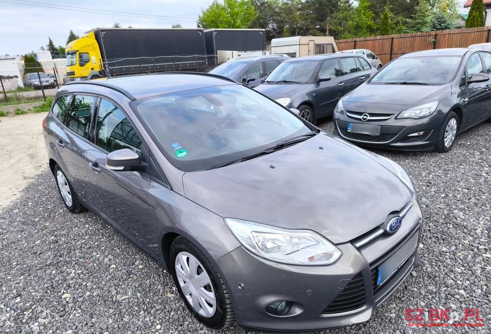 2014' Ford Focus photo #6
