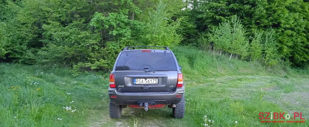 2004' Jeep Grand Cherokee photo #5