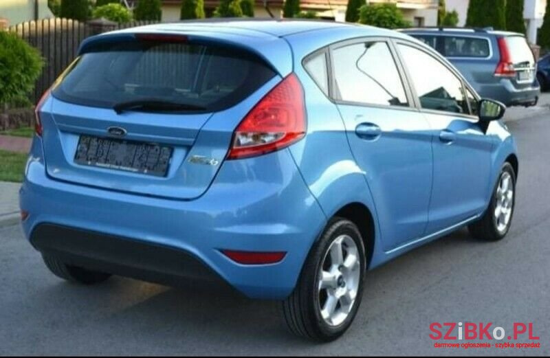 2008' Ford Fiesta photo #4