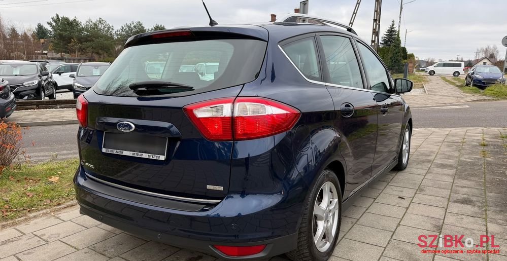 2013' Ford C-MAX photo #5