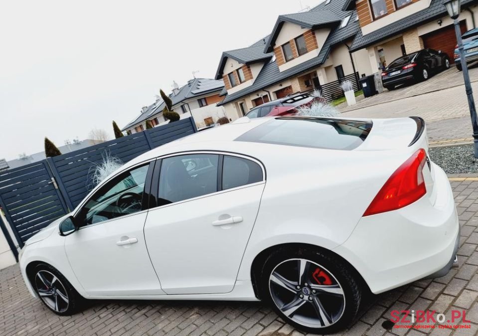 2011' Volvo S60 photo #5