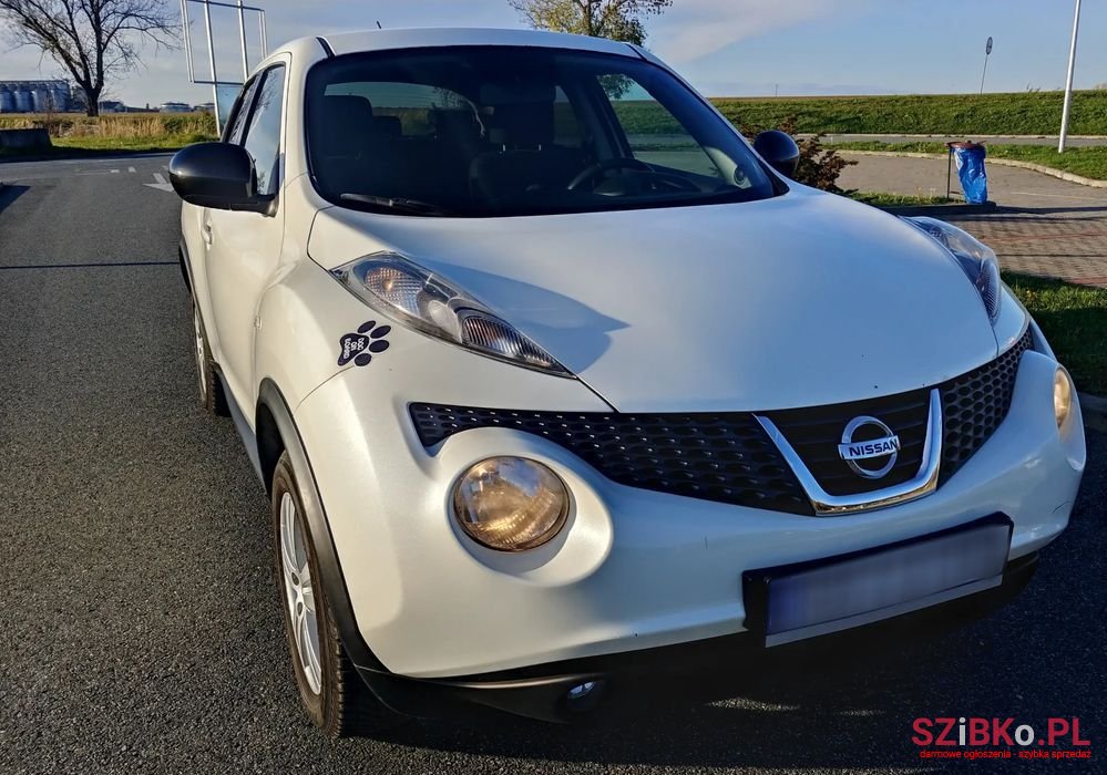 2013' Nissan Juke 1.6 Tekna photo #2