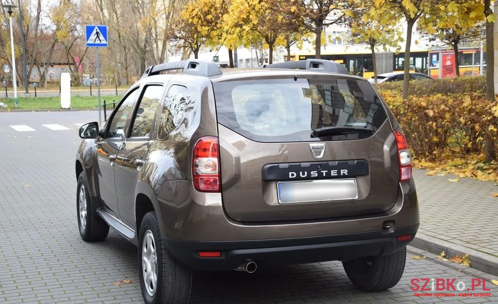 2017' Dacia Duster 1.6 Sce Laureate S&S photo #6