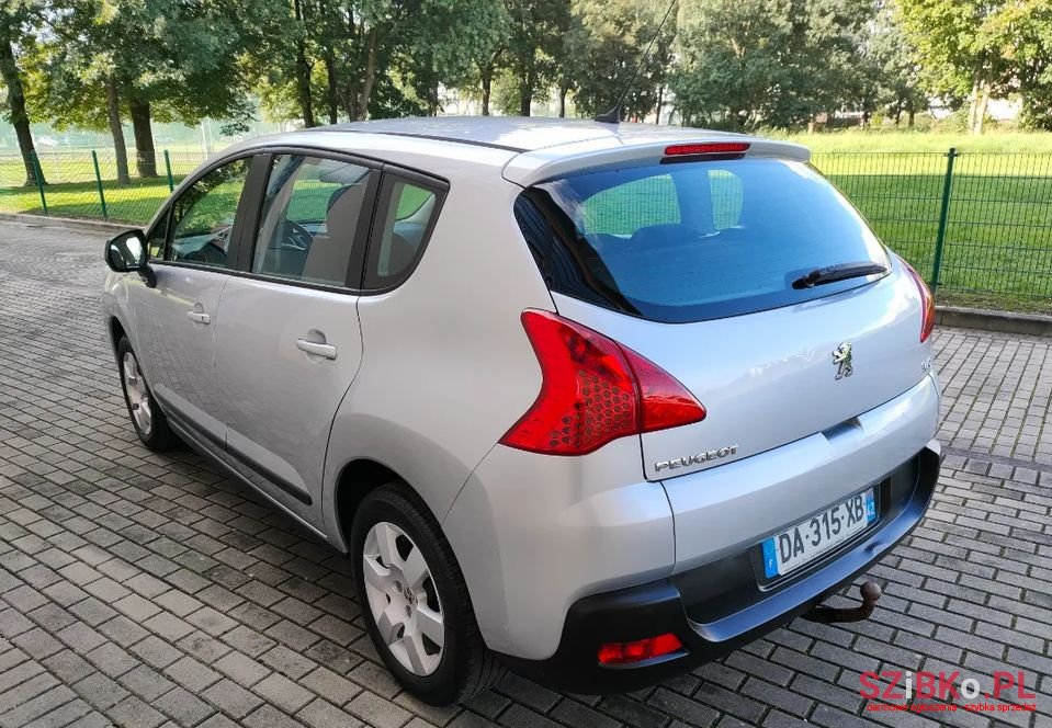 2012' Peugeot 3008 photo #5